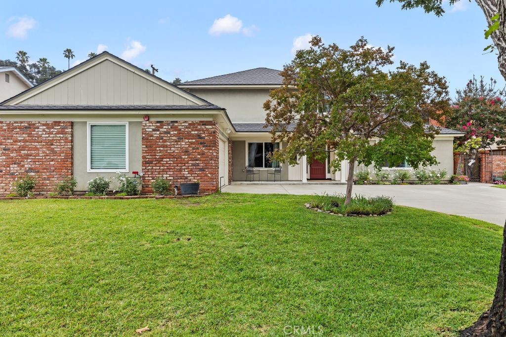 1096 Canyon View Drive