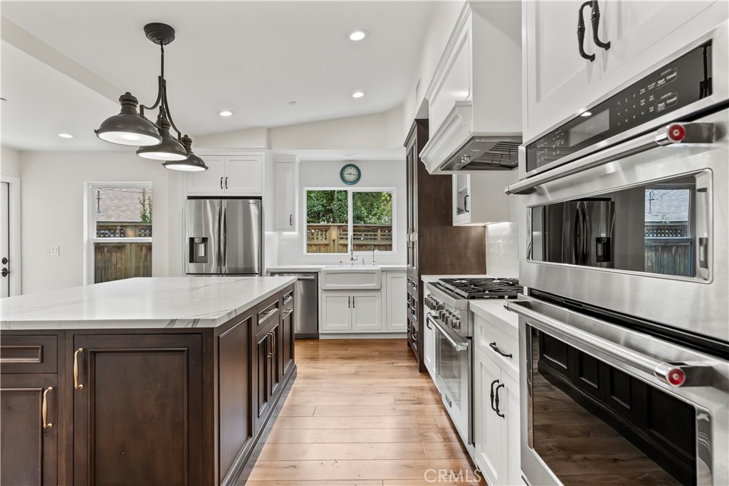 1096 Canyon View Drive