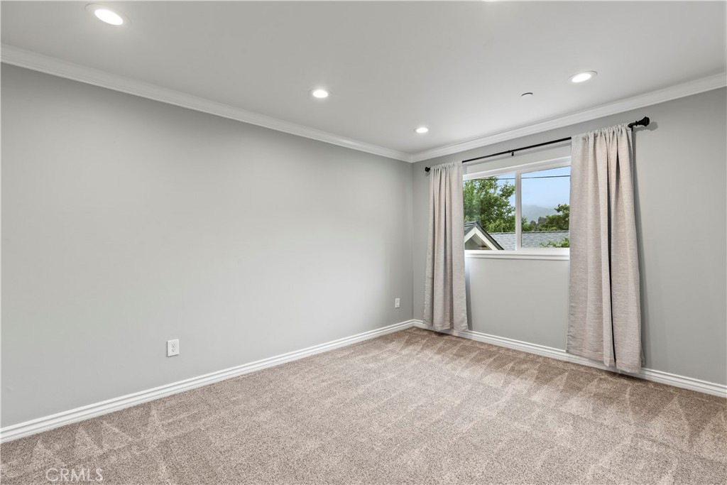1096 Canyon View Drive