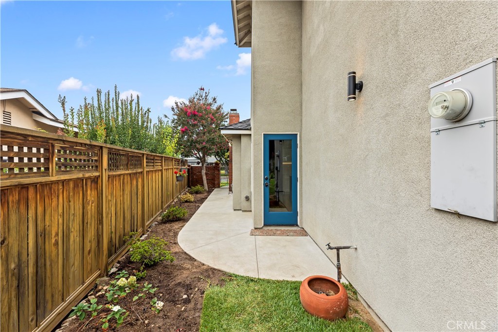 1096 Canyon View Drive