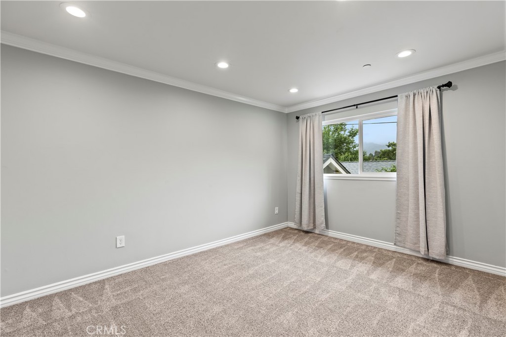 1096 Canyon View Drive
