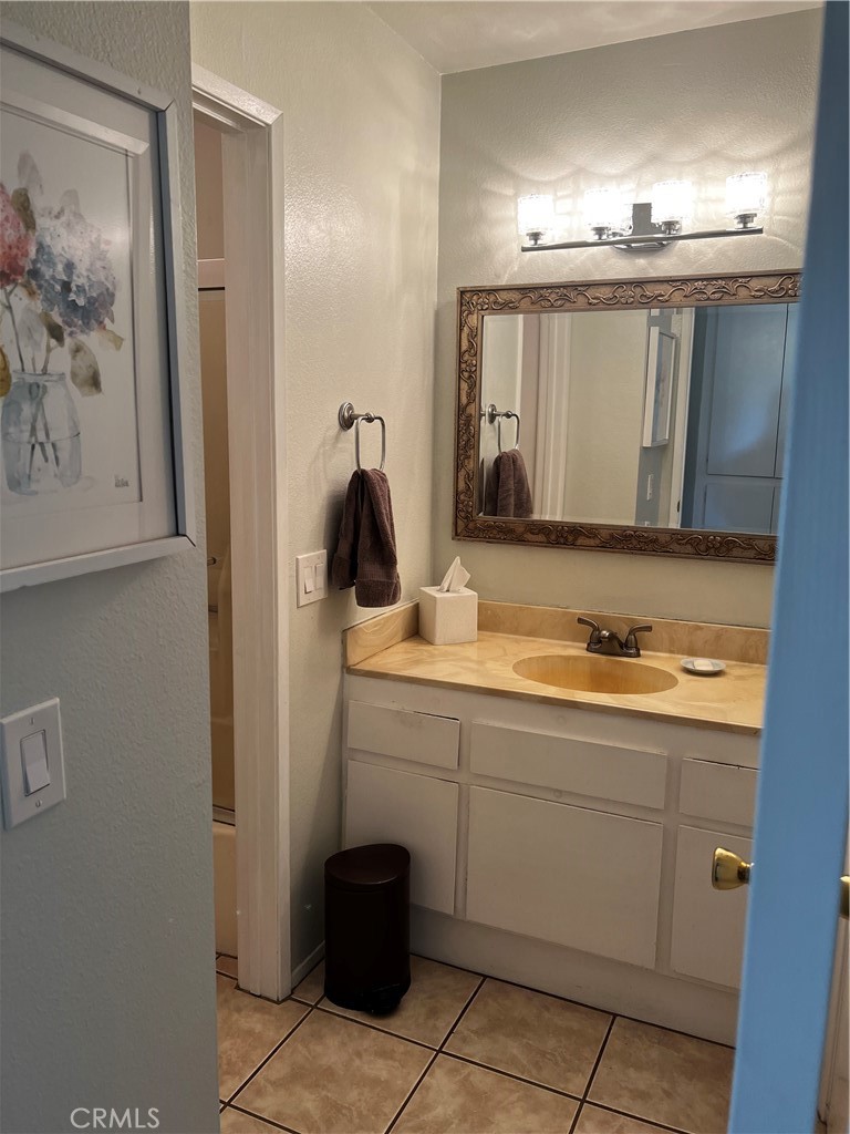 1237 Crestwood Drive