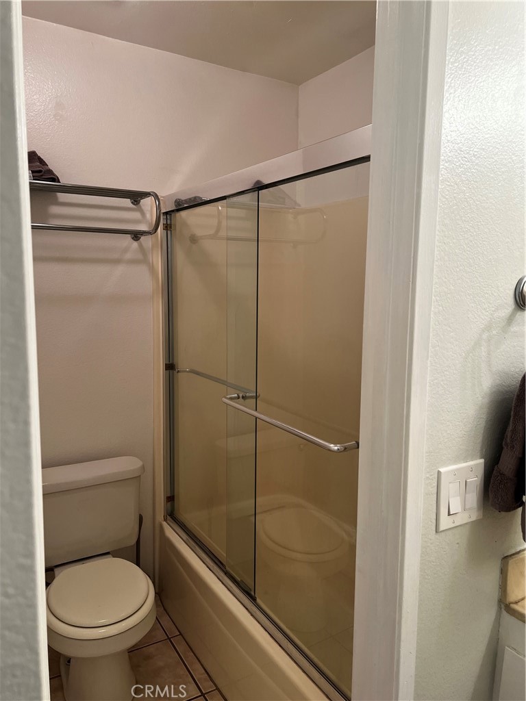 1237 Crestwood Drive