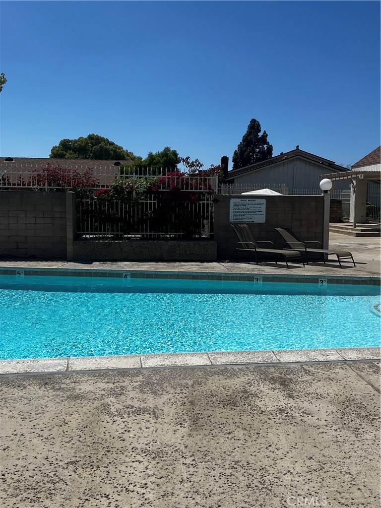 1237 Crestwood Drive