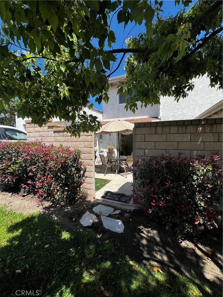 1237 Crestwood Drive