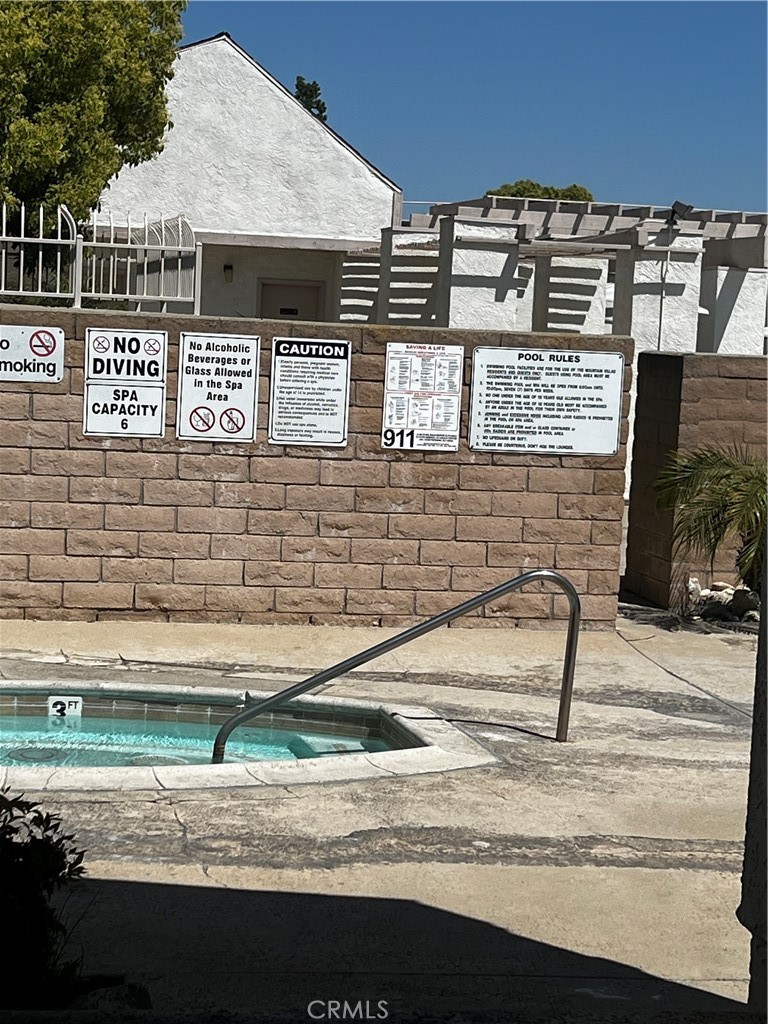 1237 Crestwood Drive