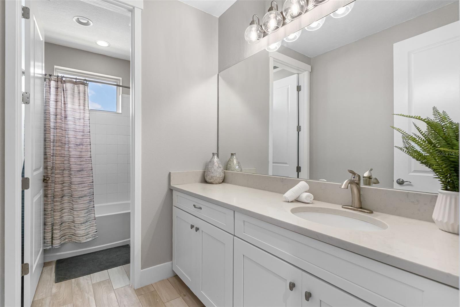 6317 RIVO LAKES BLVD