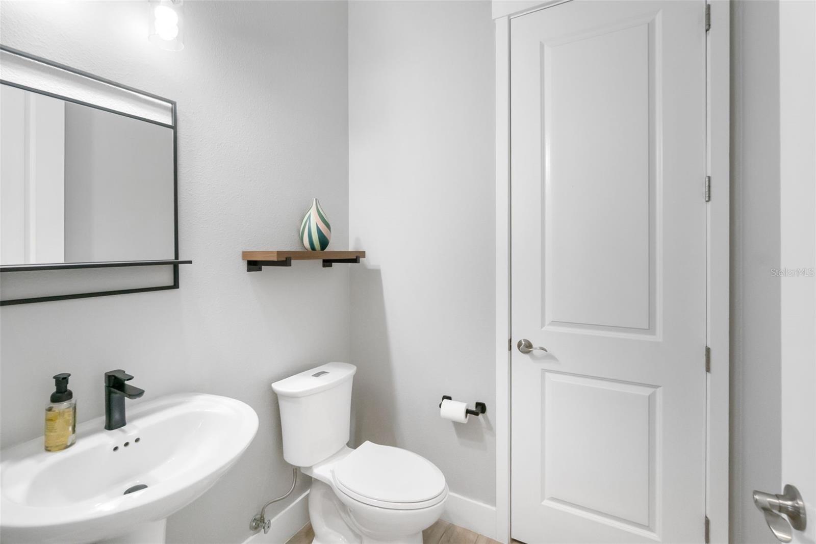 6317 RIVO LAKES BLVD