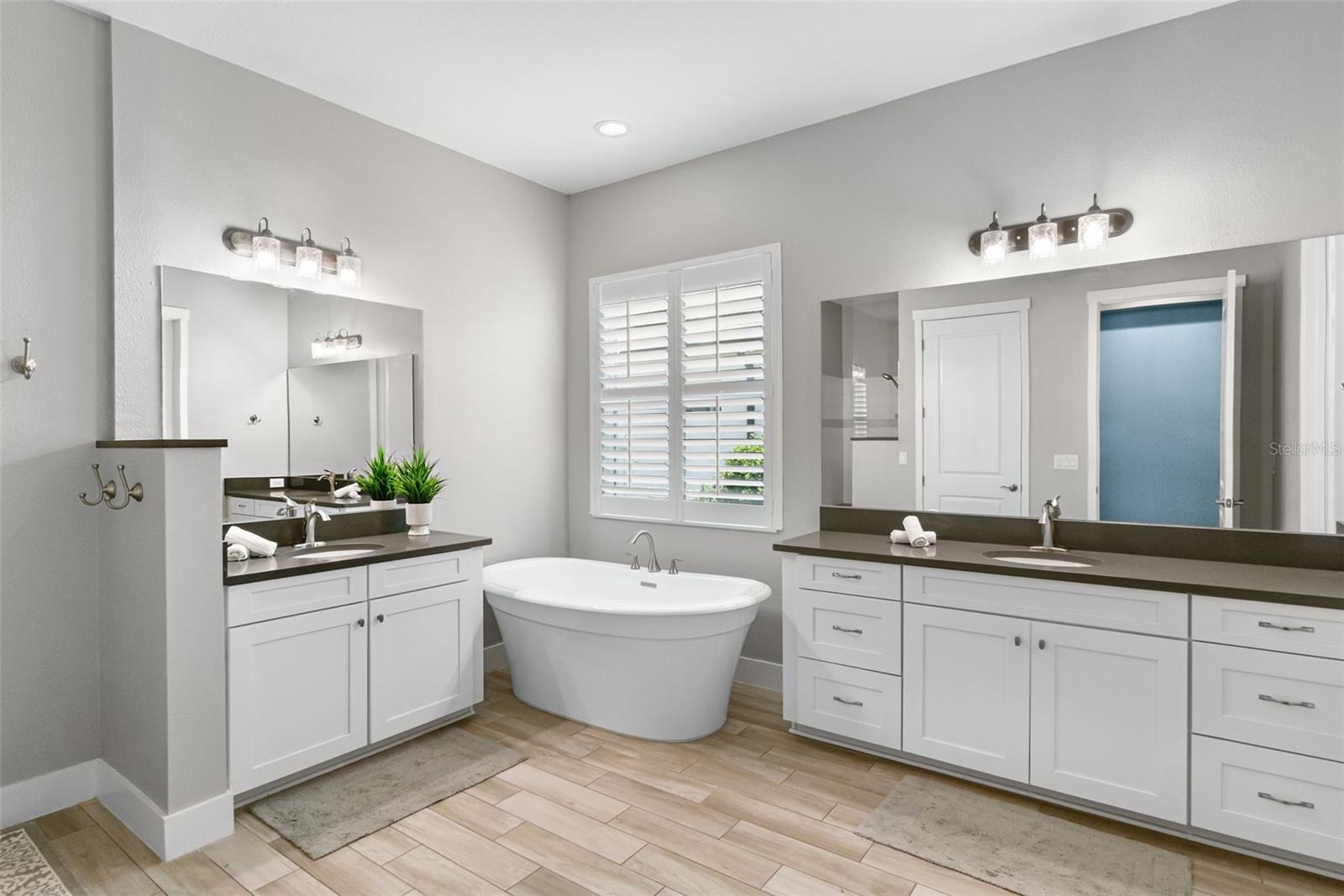 6317 RIVO LAKES BLVD