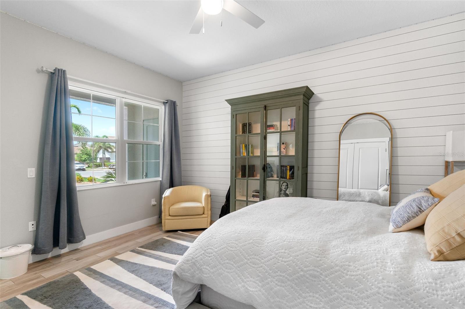 6317 RIVO LAKES BLVD