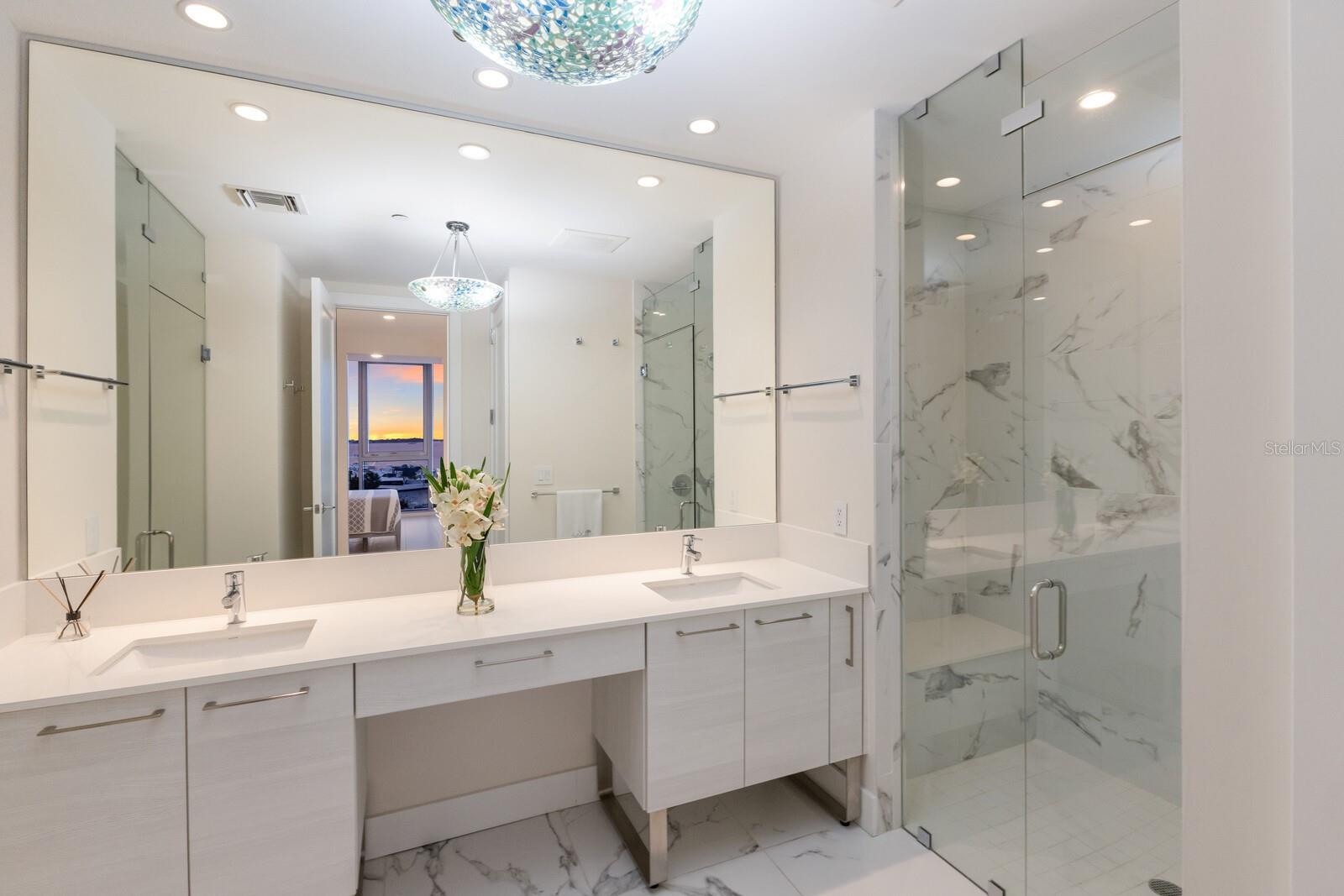 1155 N GULFSTREAM AVE #406