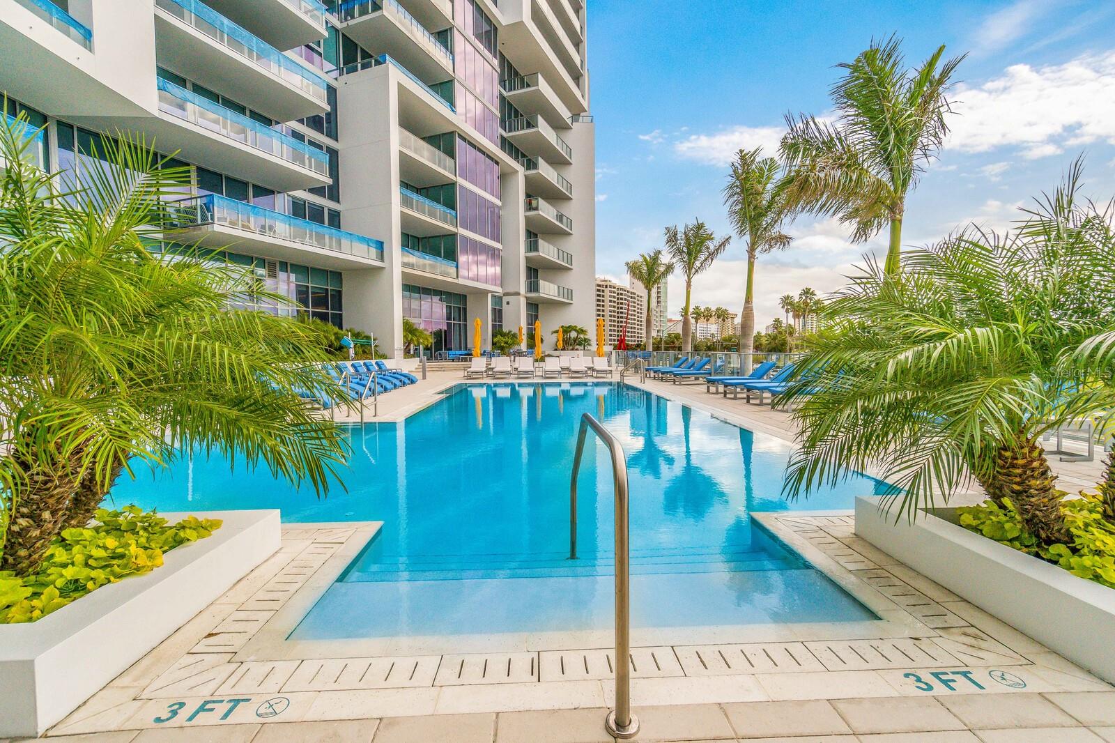 1155 N GULFSTREAM AVE #406