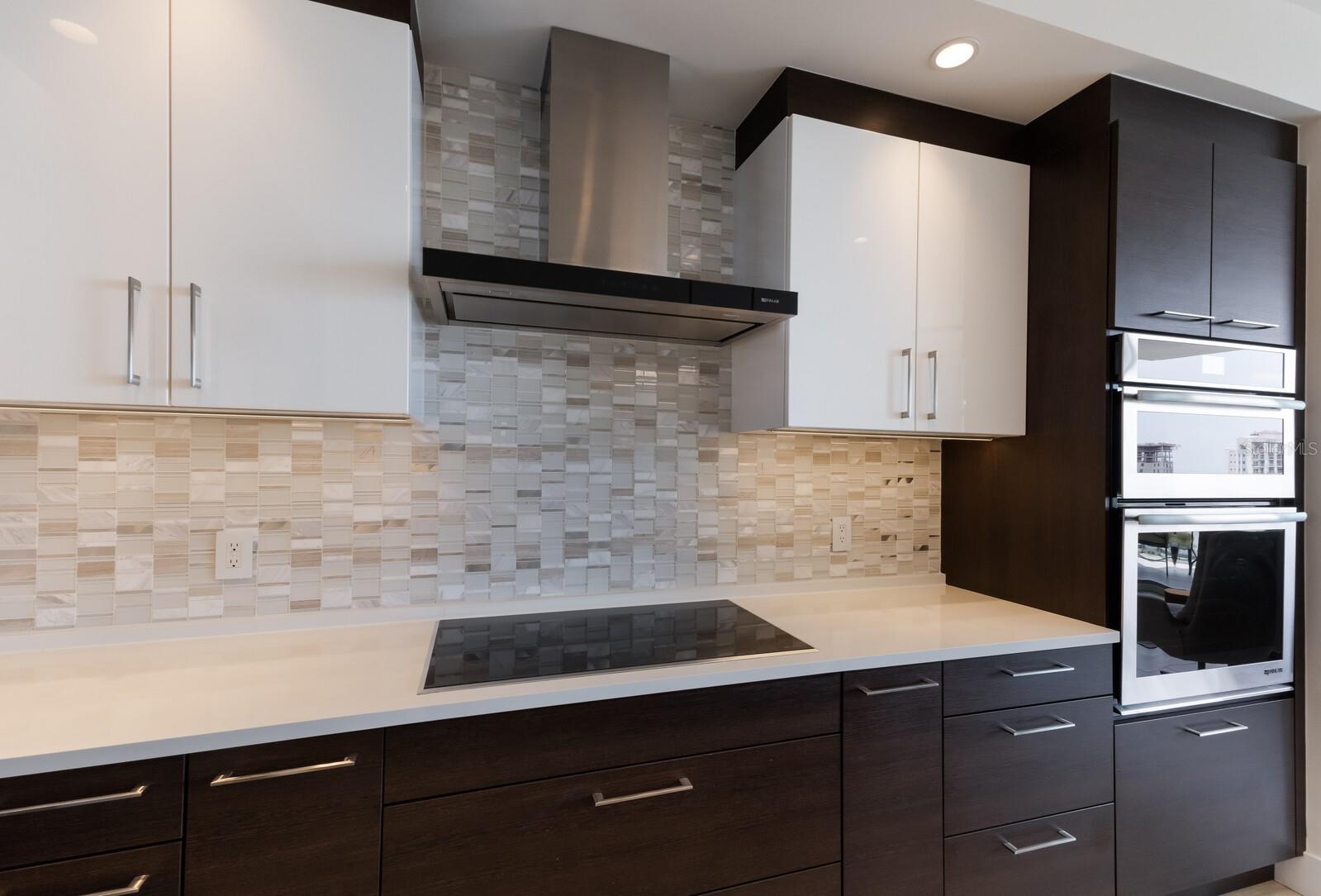 1155 N GULFSTREAM AVE #406