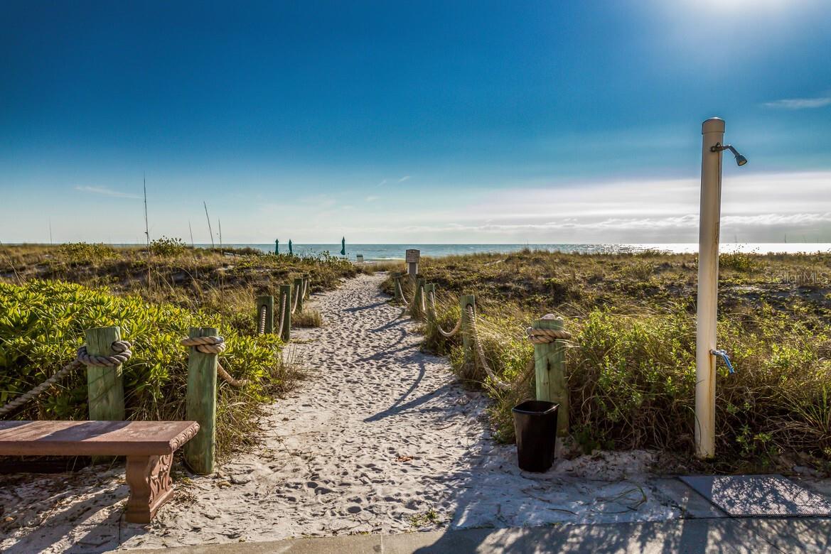 1965 GULF OF MEXICO DR #G5-104