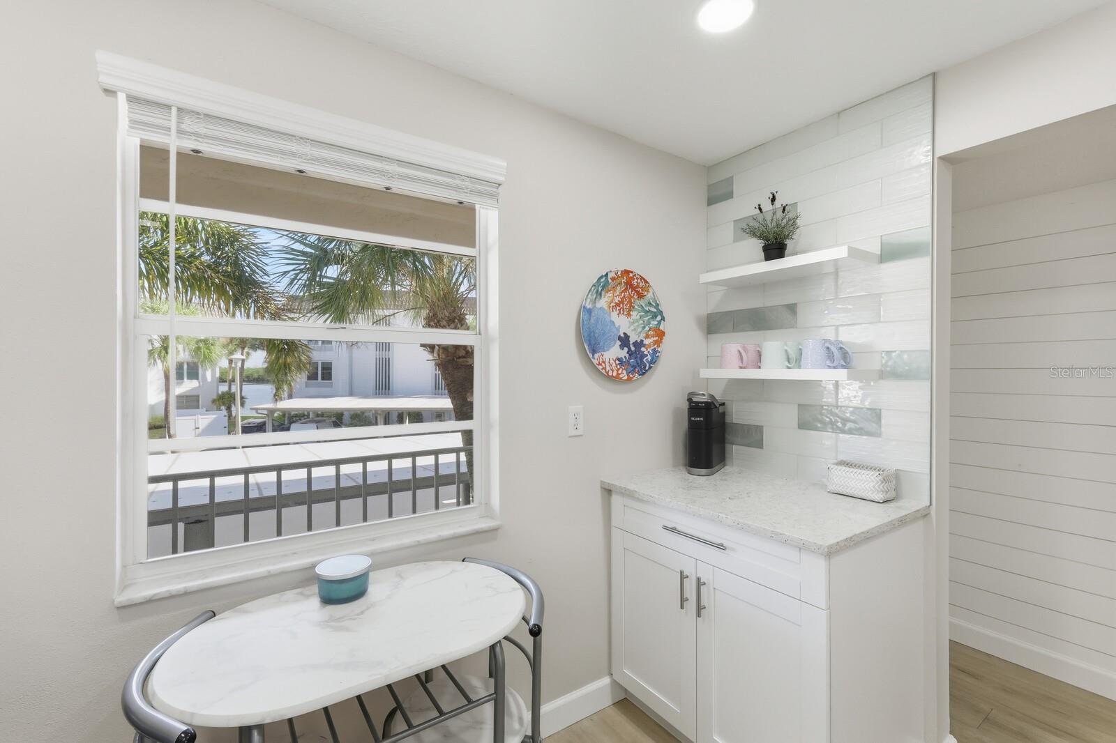 4380 EXETER DR #H202