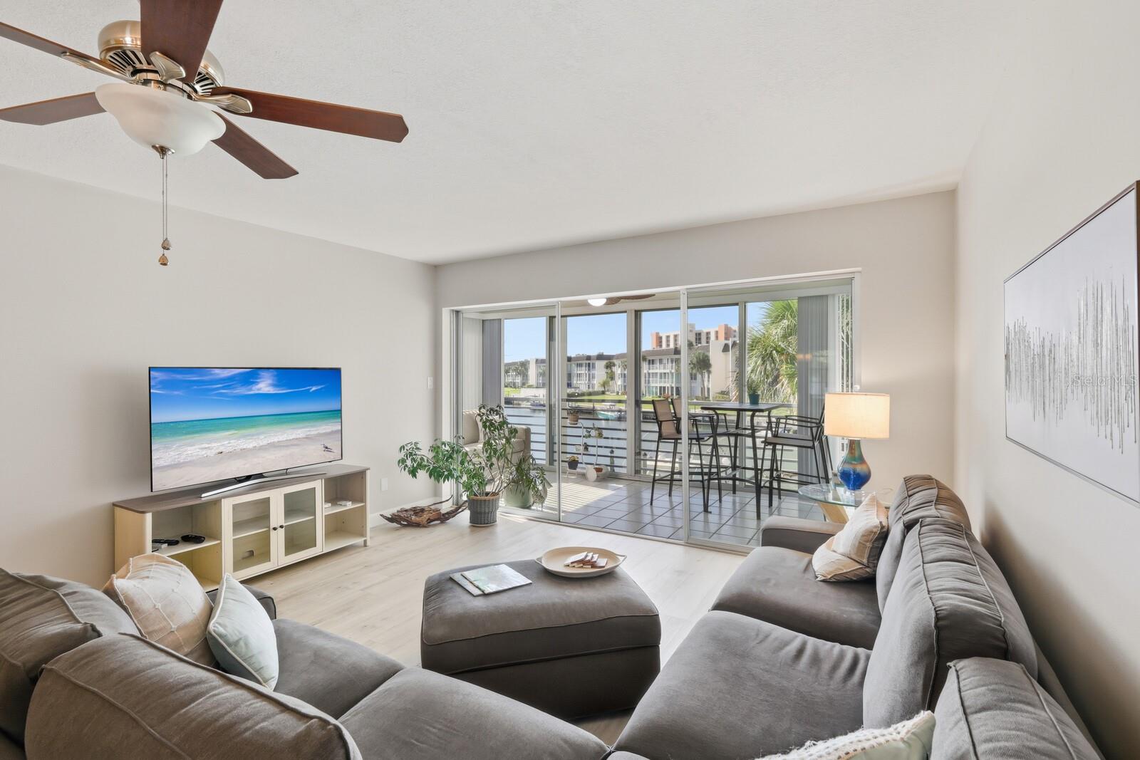 4380 EXETER DR #H202