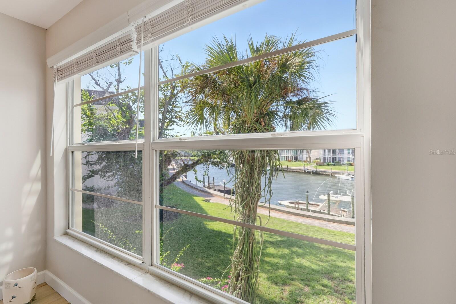 4380 EXETER DR #H202