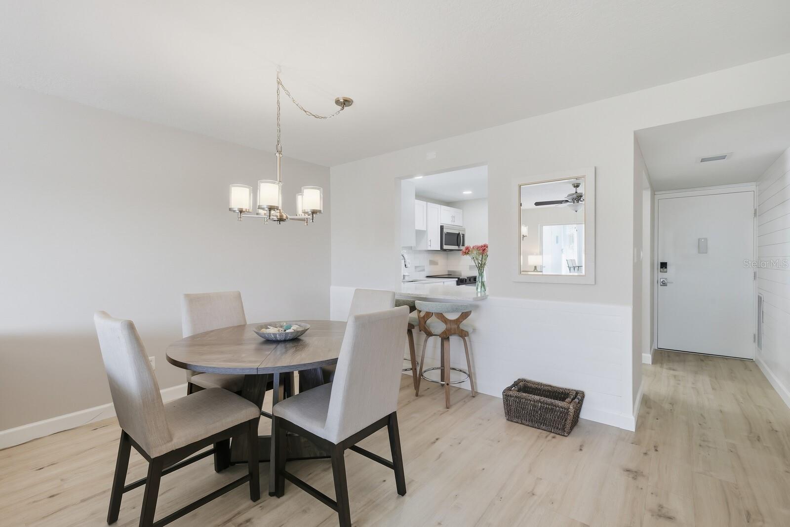 4380 EXETER DR #H202