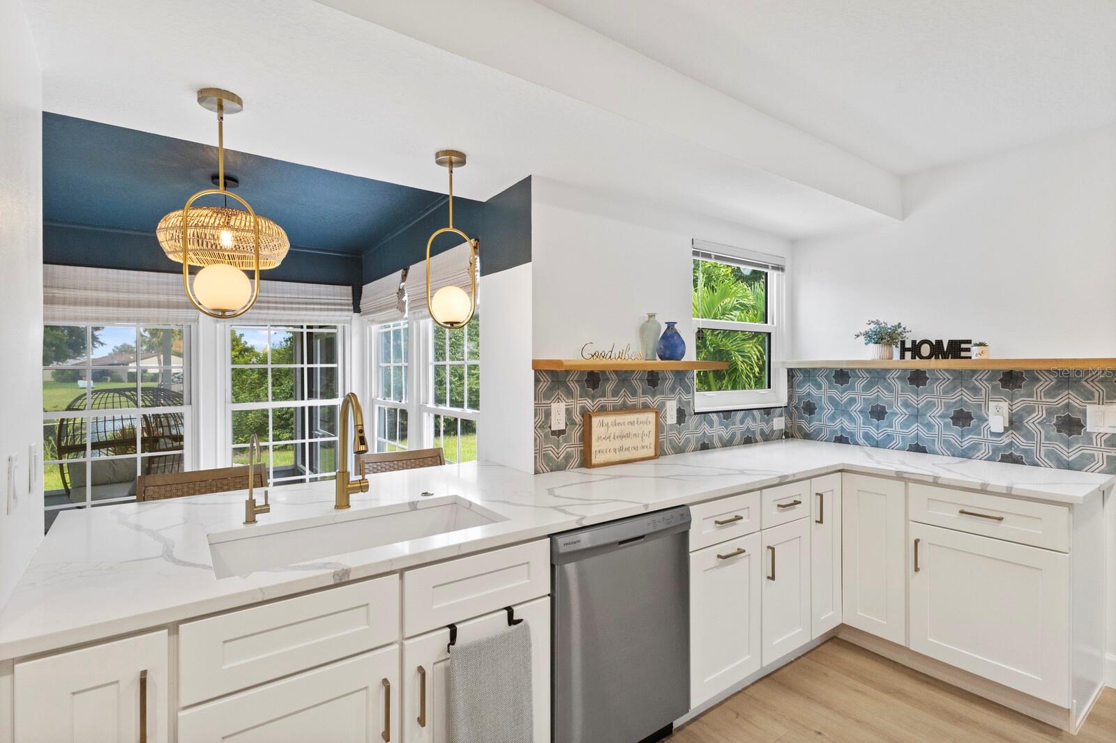 6410 38TH AVENUE CIR W