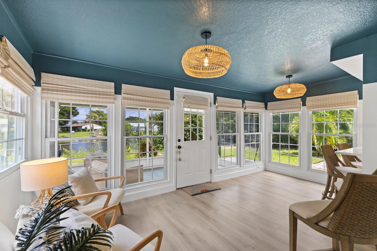 6410 38TH AVENUE CIR W