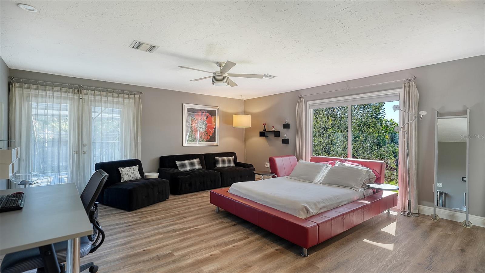 3783 BENEVA OAKS BLVD