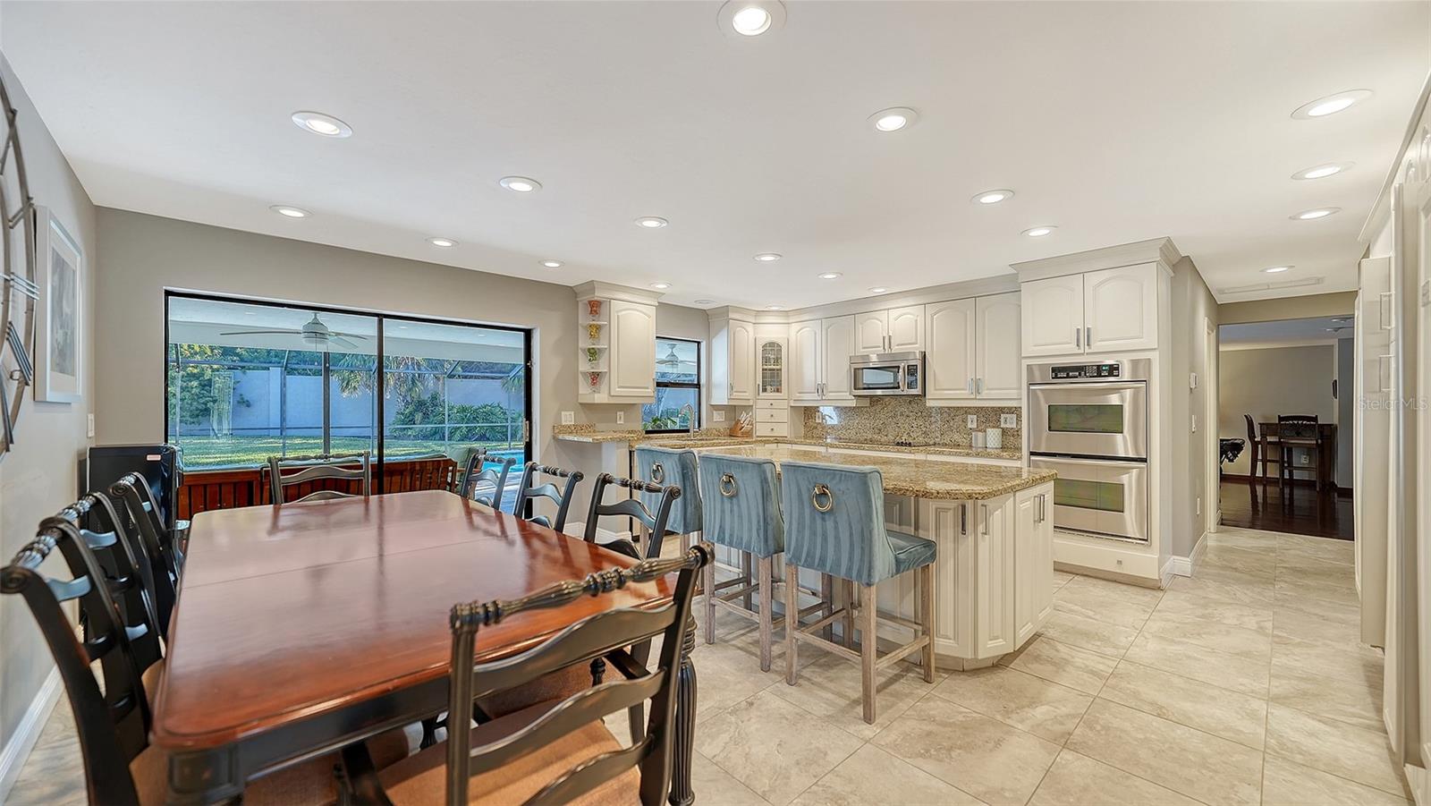 3783 BENEVA OAKS BLVD