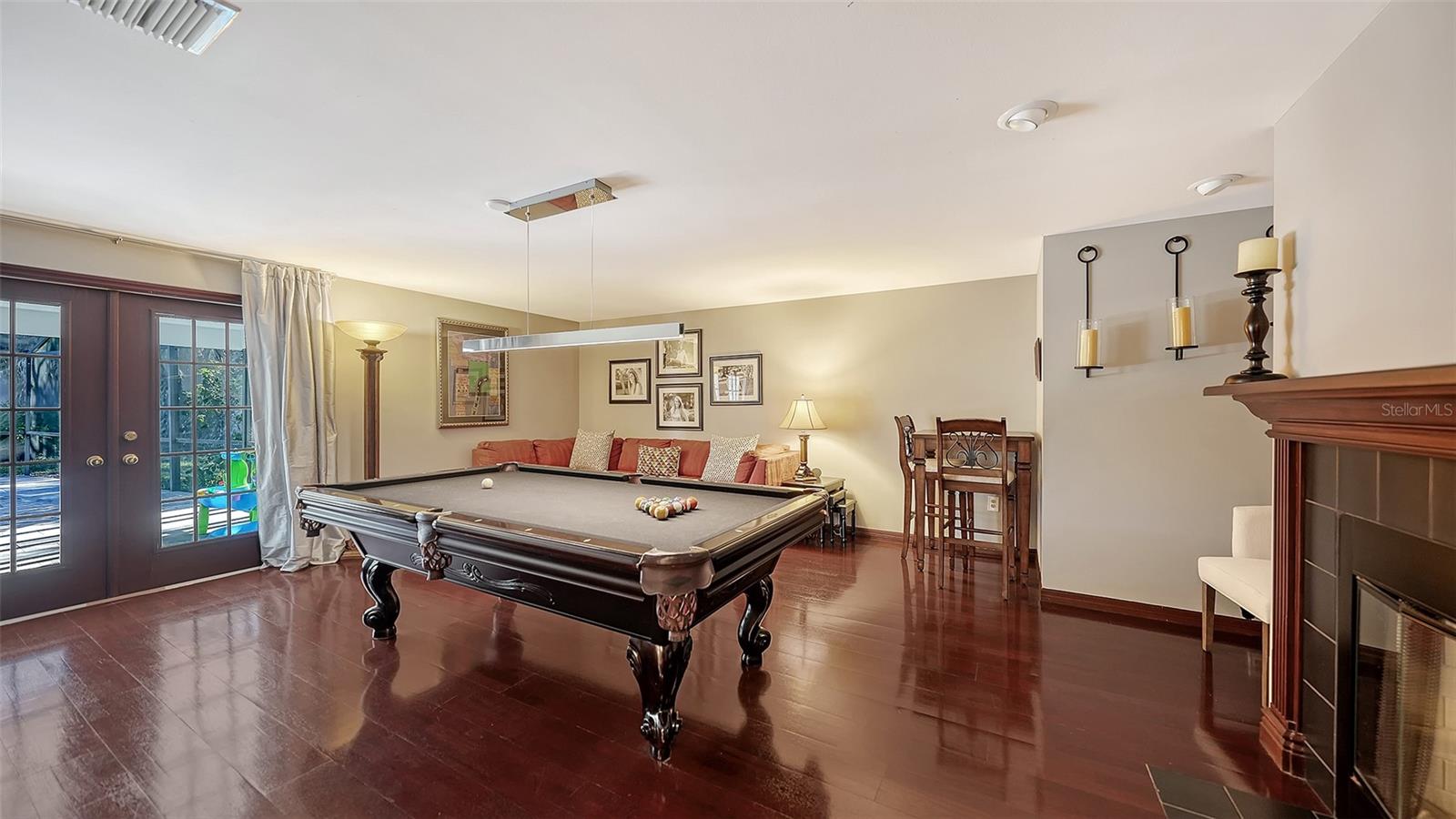 3783 BENEVA OAKS BLVD