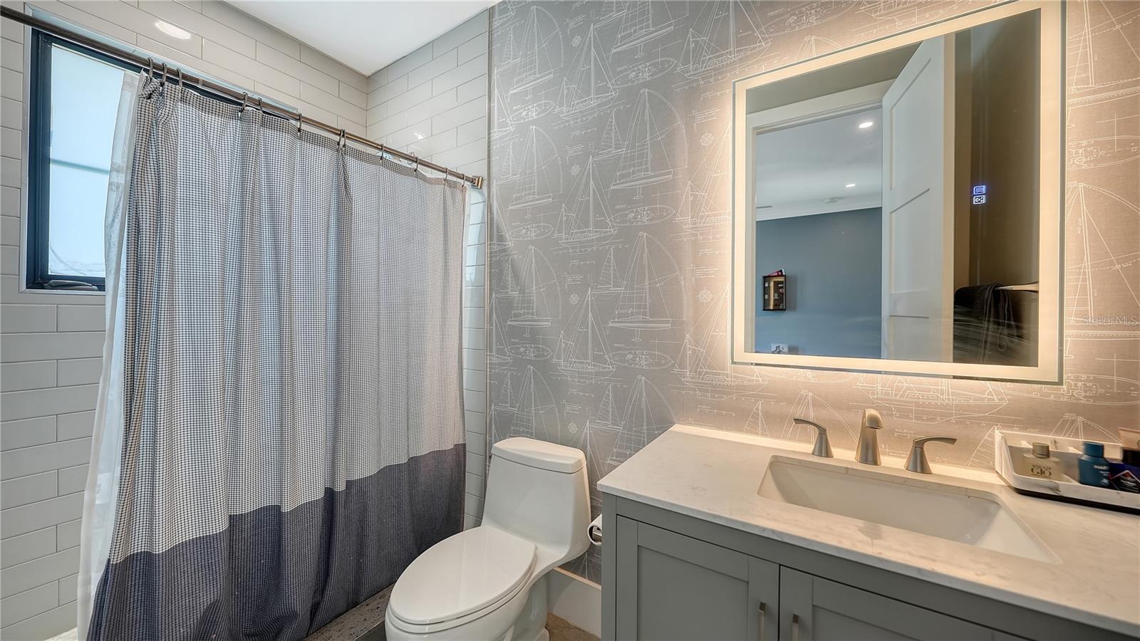 7022 SADDLE CREEK CIR