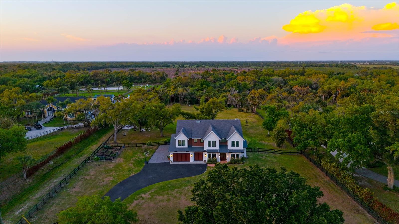 7022 SADDLE CREEK CIR