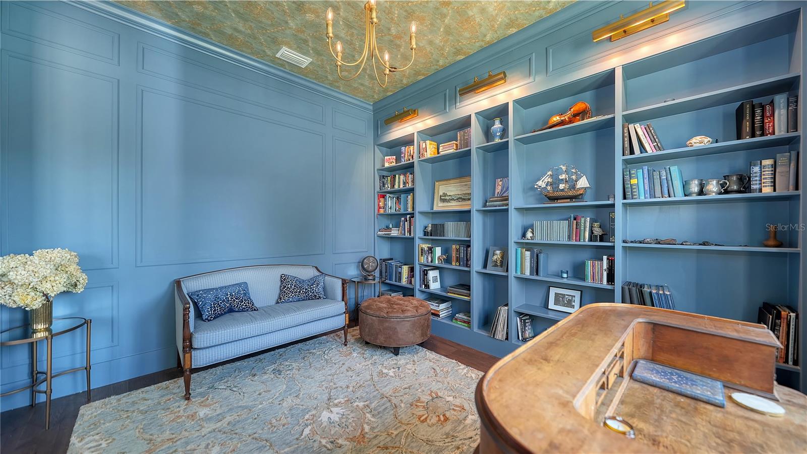 7022 SADDLE CREEK CIR