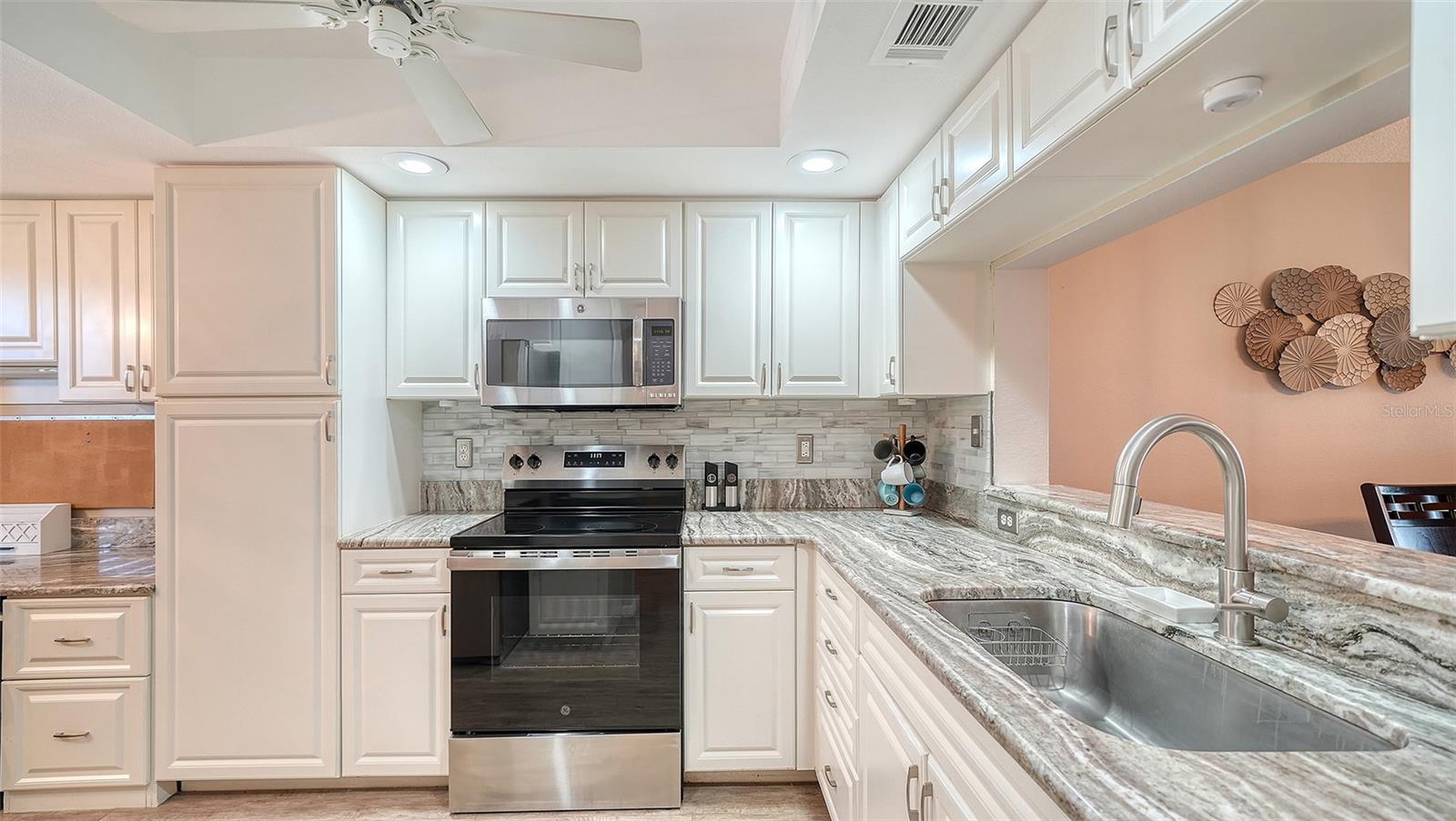 9330 CLUBSIDE CIR #3110