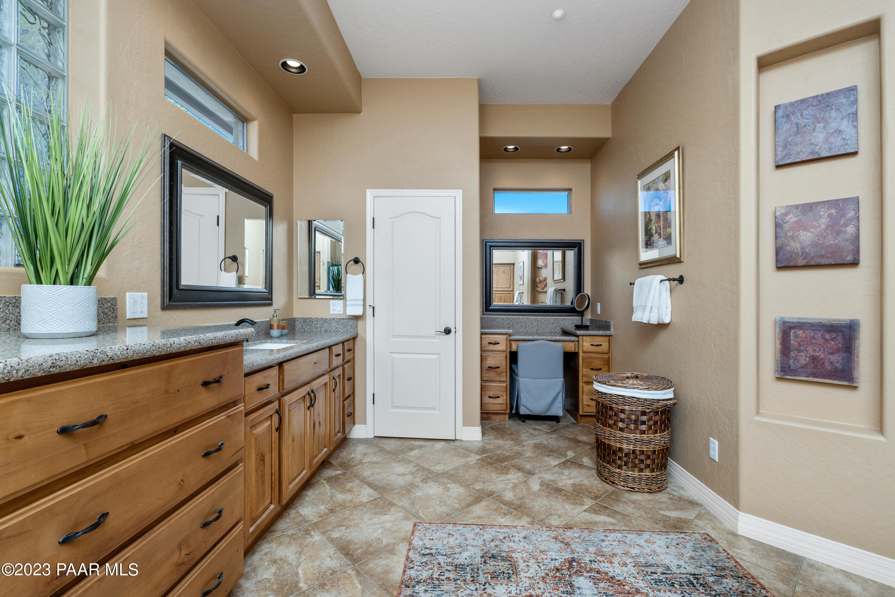 869 Northridge Drive