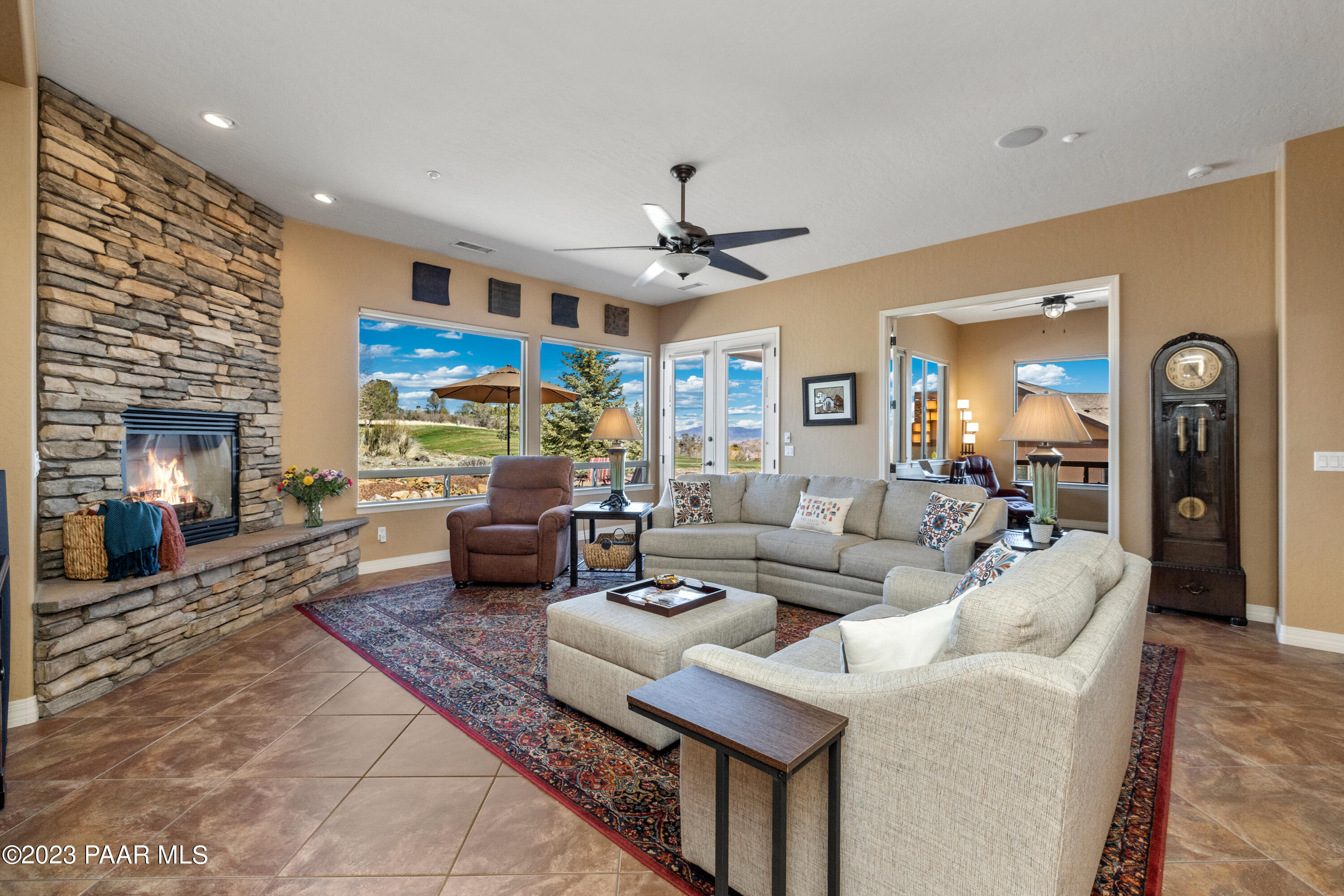 869 Northridge Drive