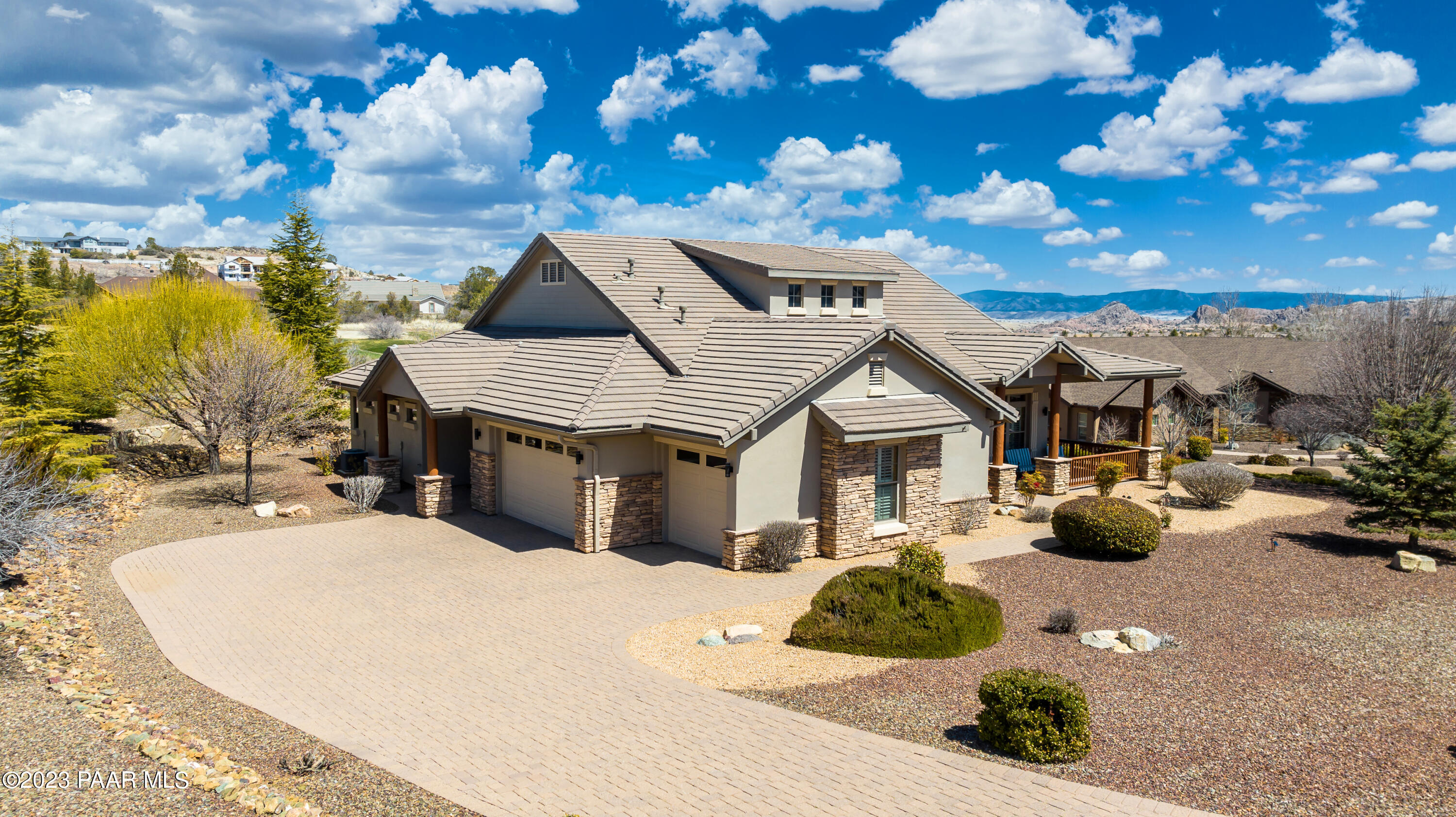 869 Northridge Drive