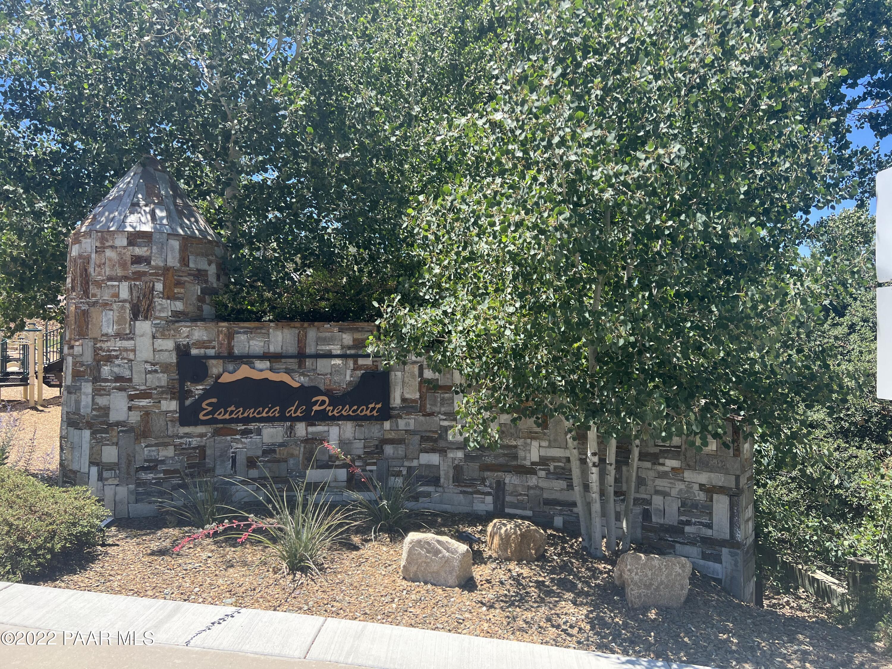 152 E Soaring Avenue