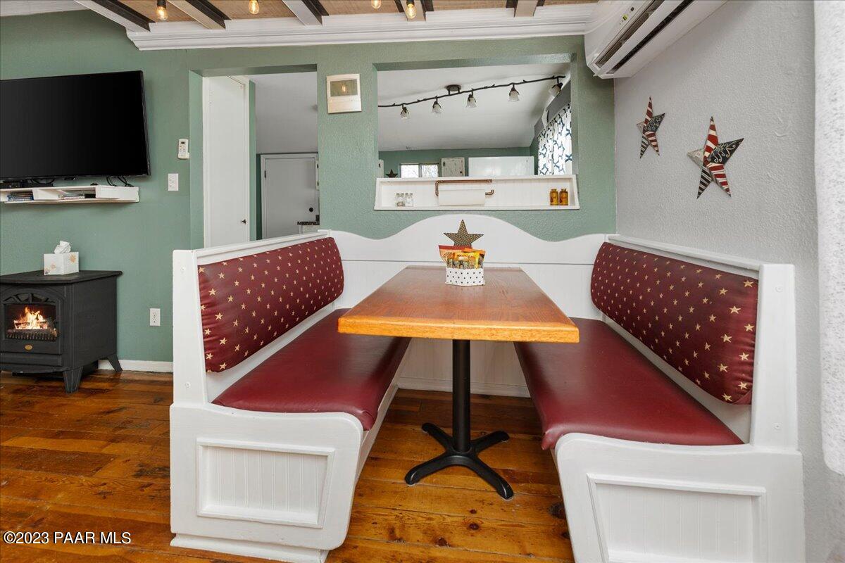 321 N Virginia Street