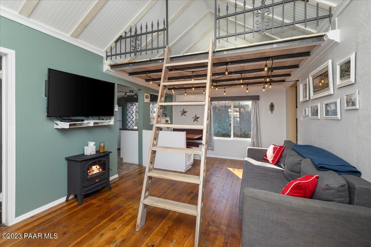 321 N Virginia Street