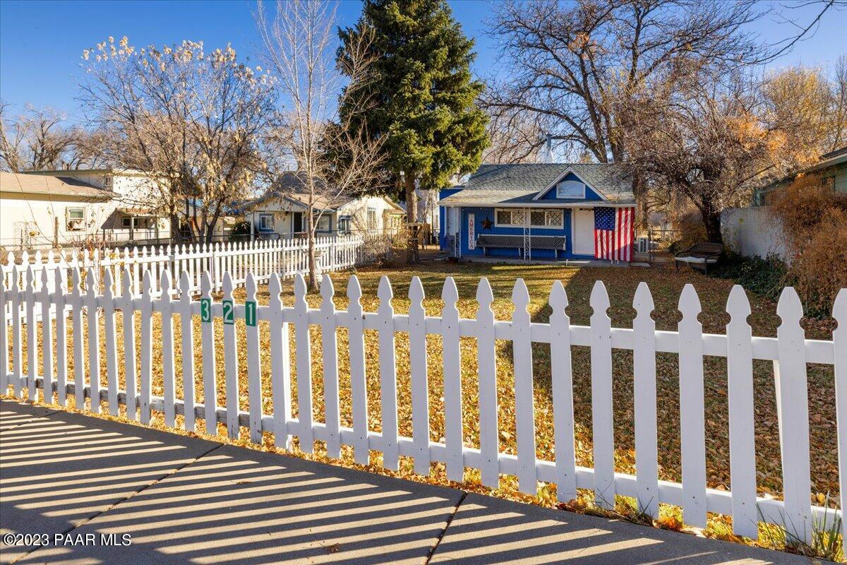 321 N Virginia Street