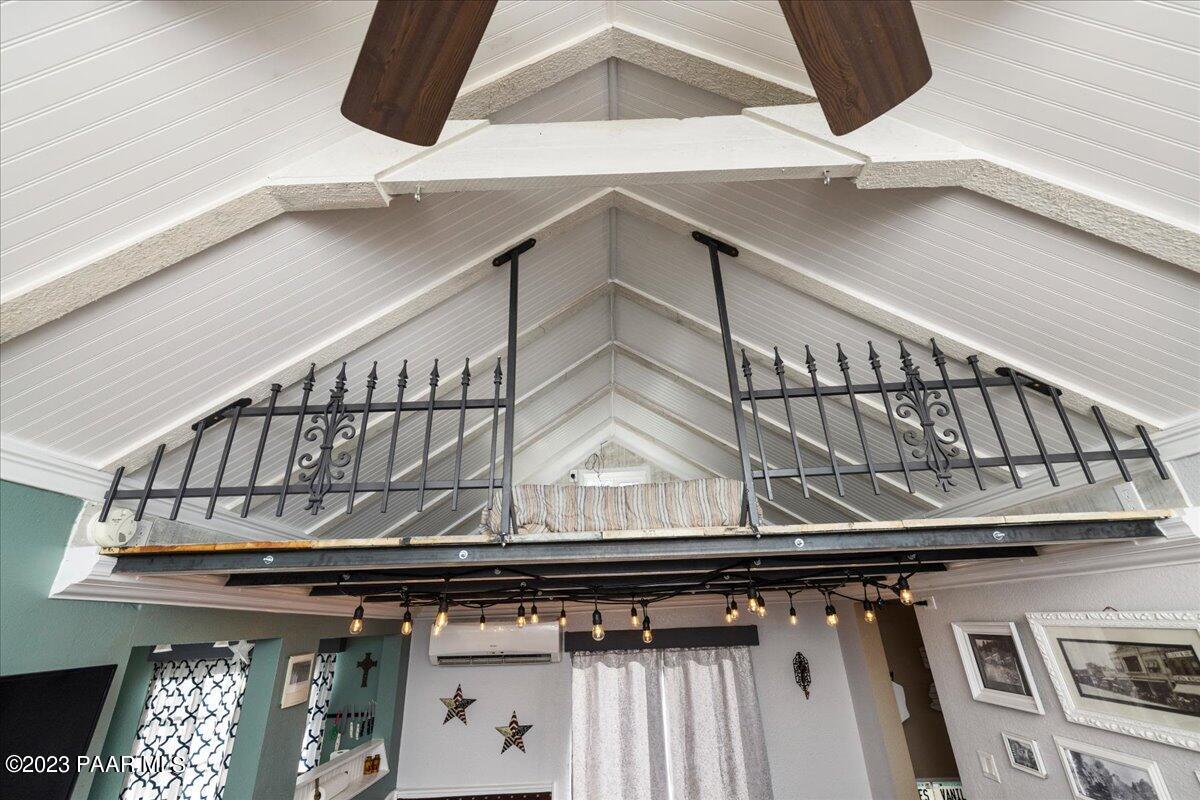 321 N Virginia Street