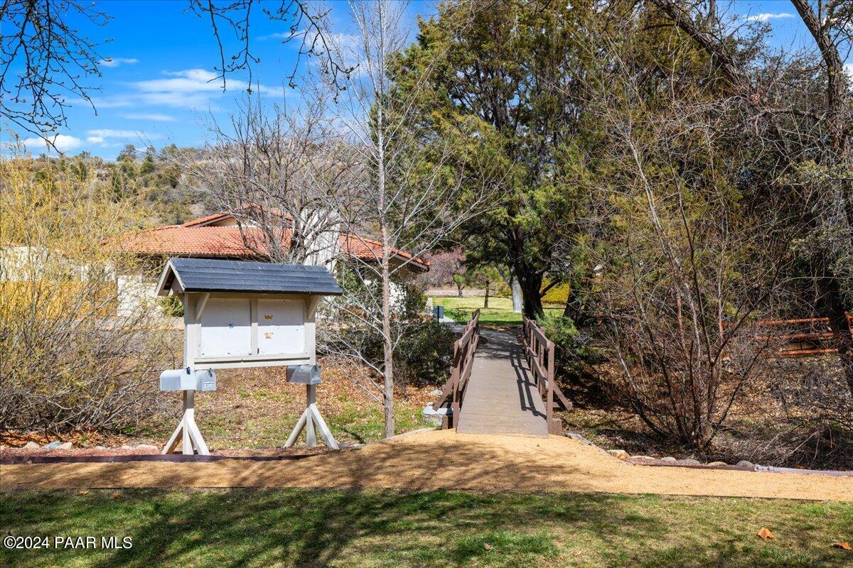 418 Apache Plume Trail