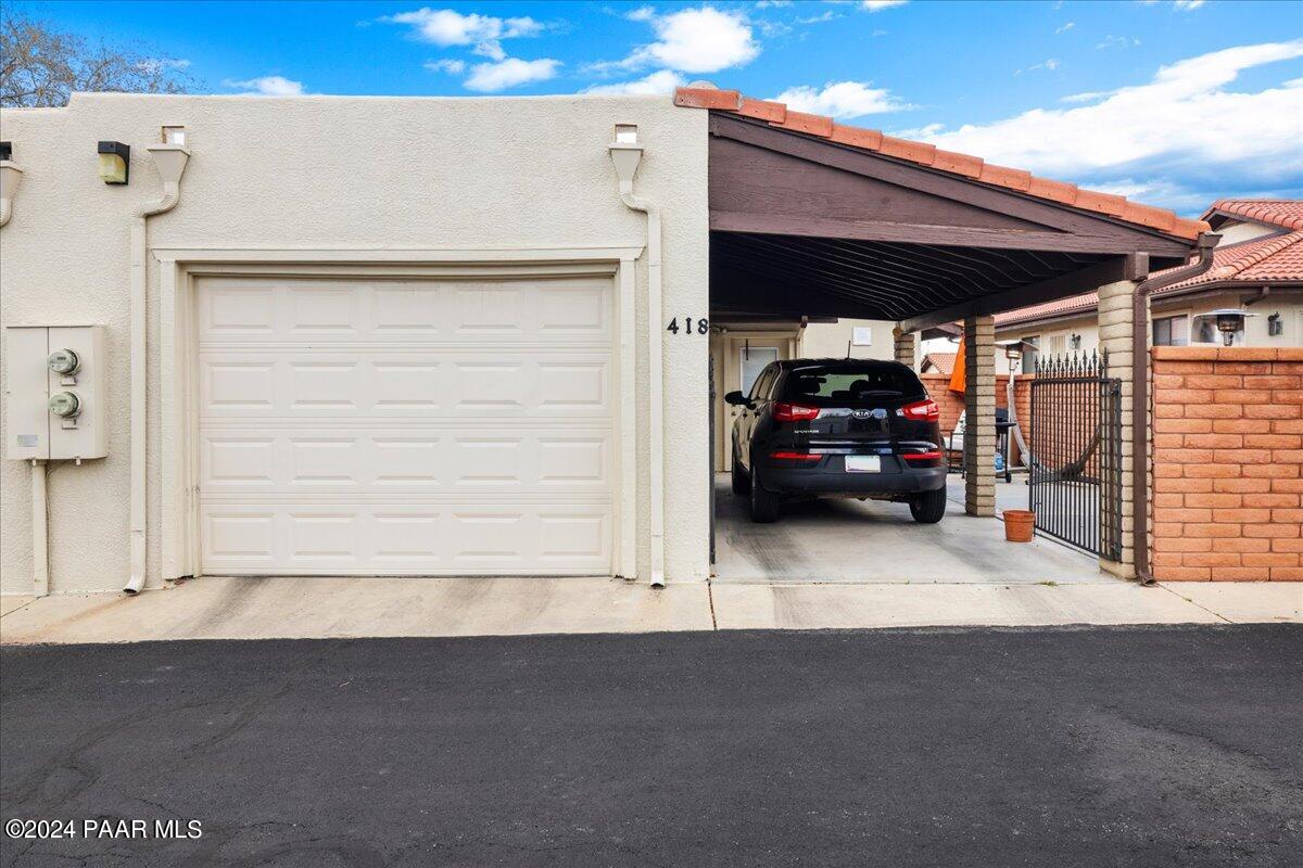 418 Apache Plume Trail