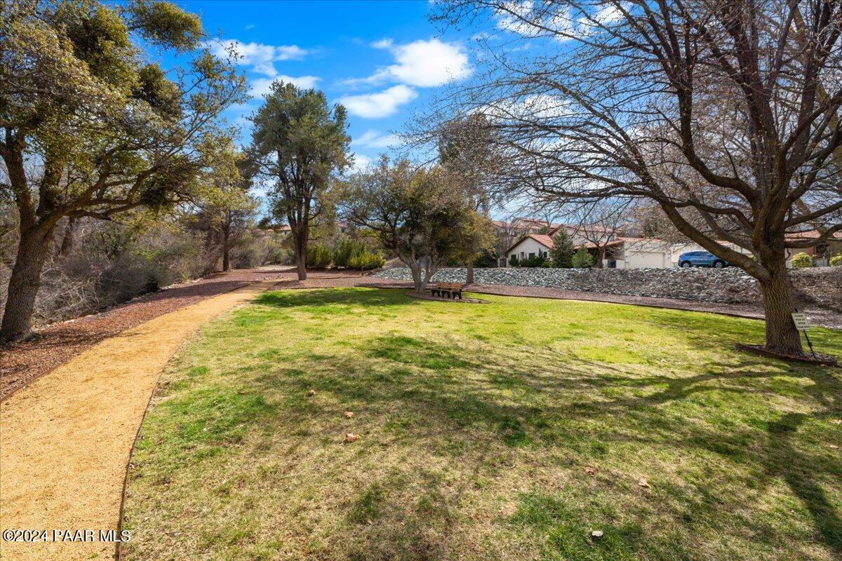 418 Apache Plume Trail