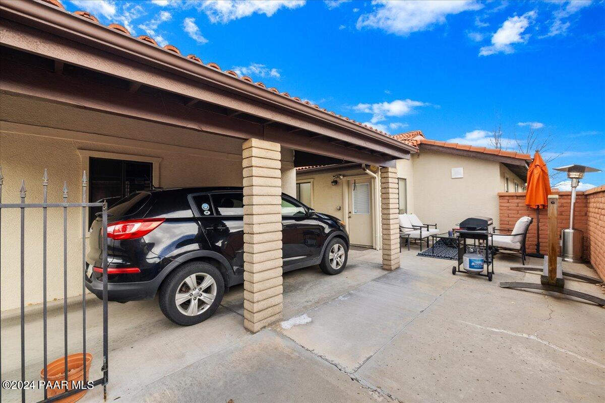 418 Apache Plume Trail