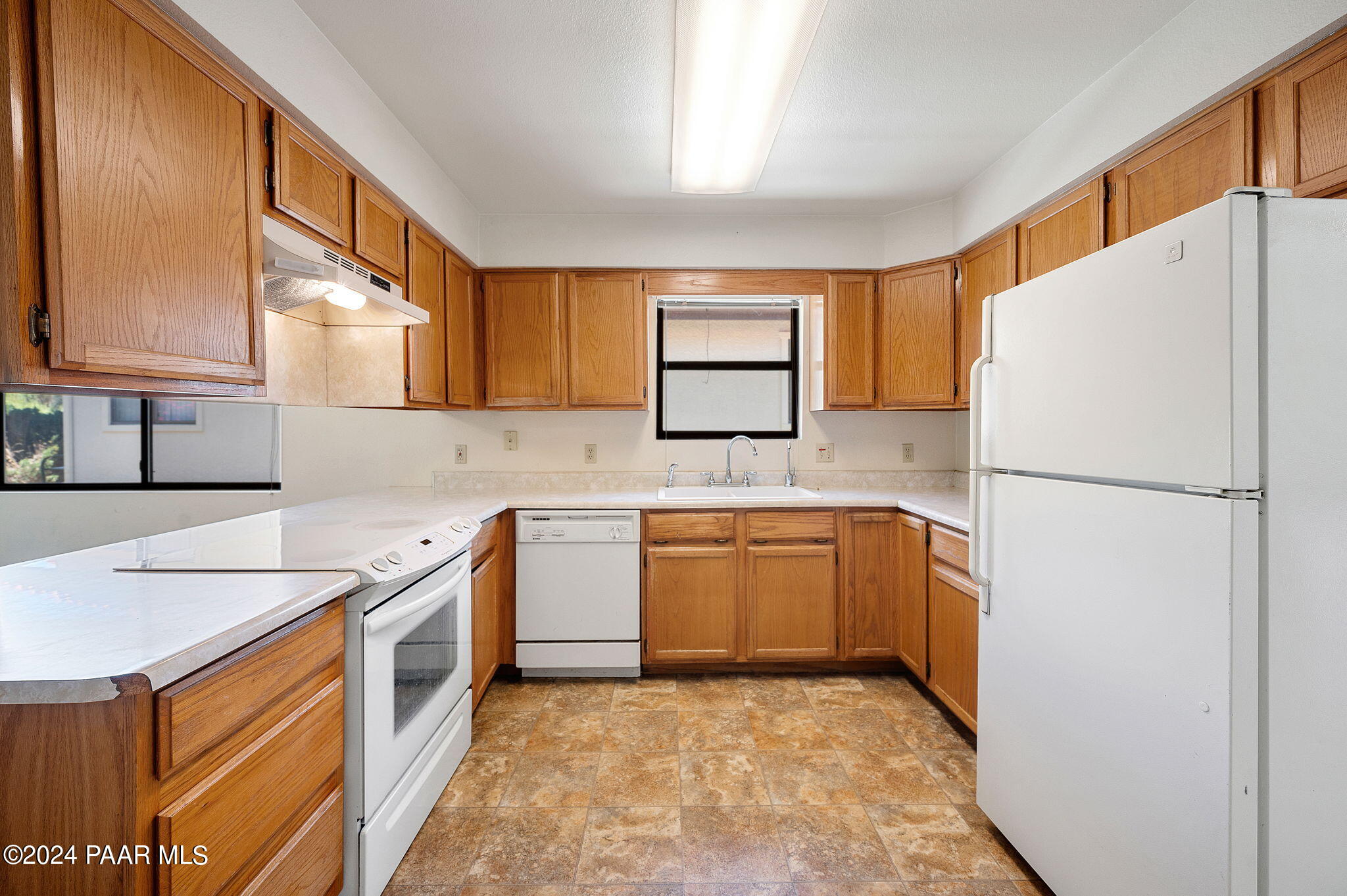 418 Apache Plume Trail