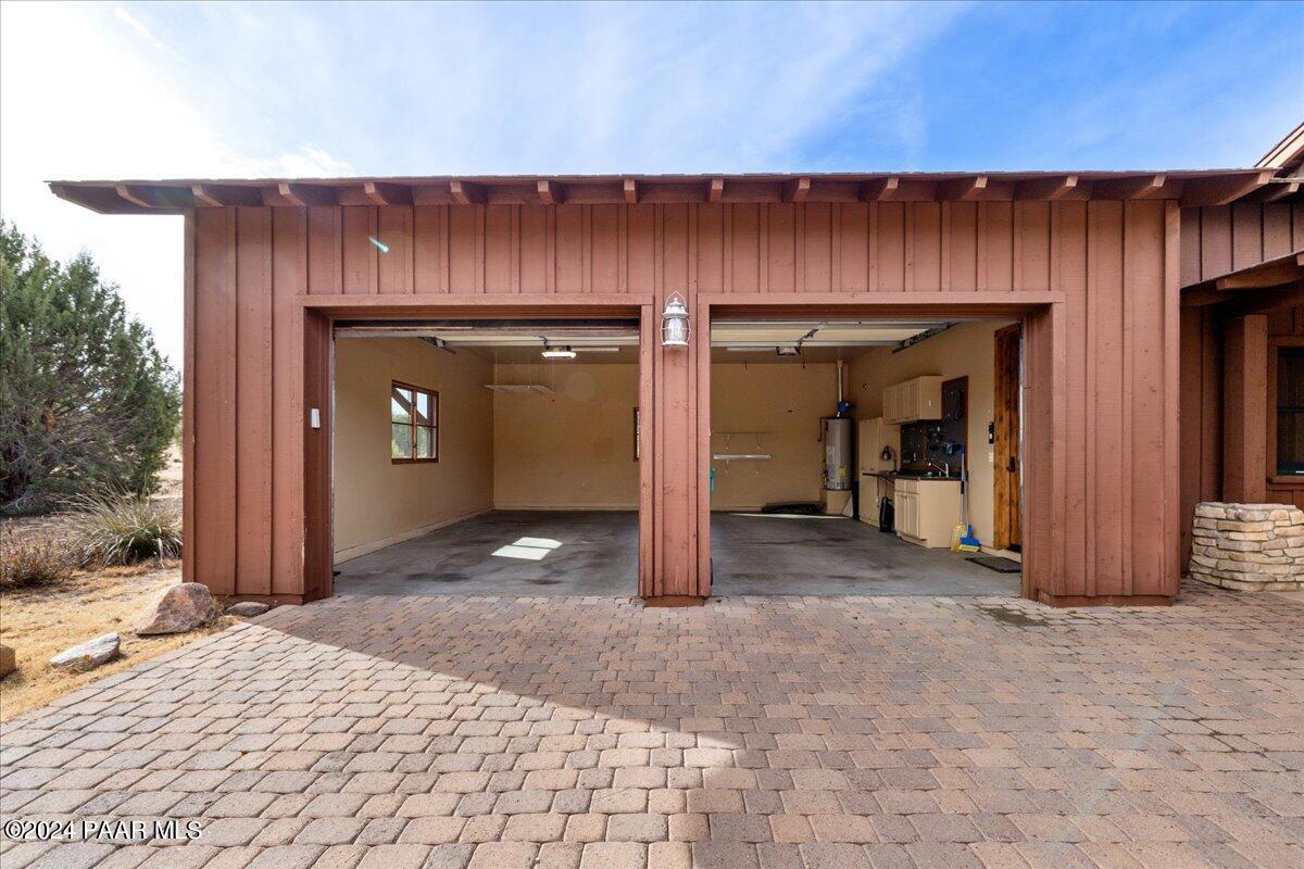 5780 W Johnny Mullins Drive