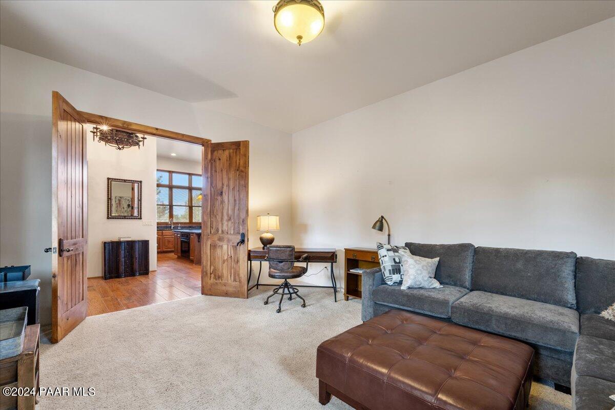 5780 W Johnny Mullins Drive