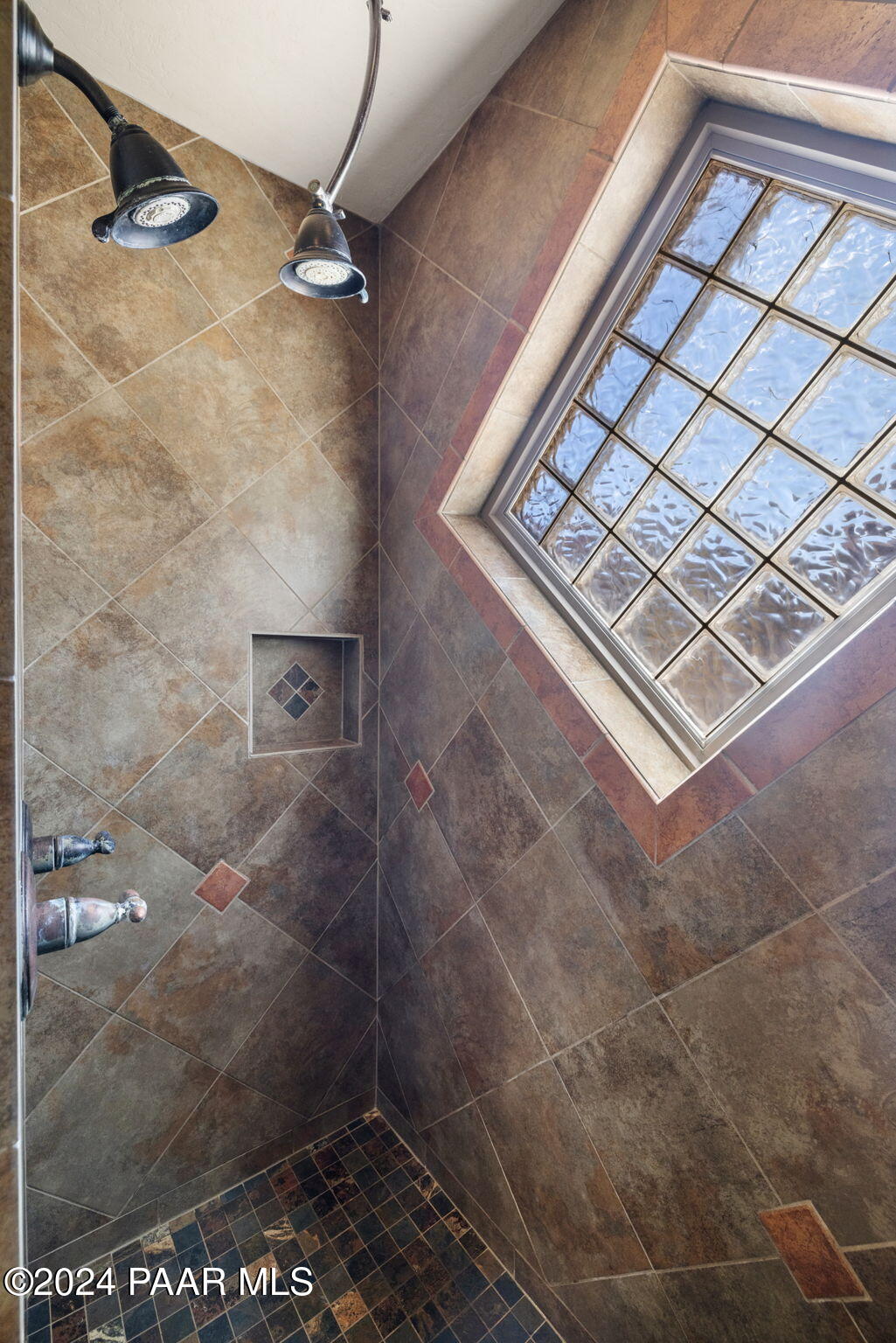 2661 W Noble Vista Drive