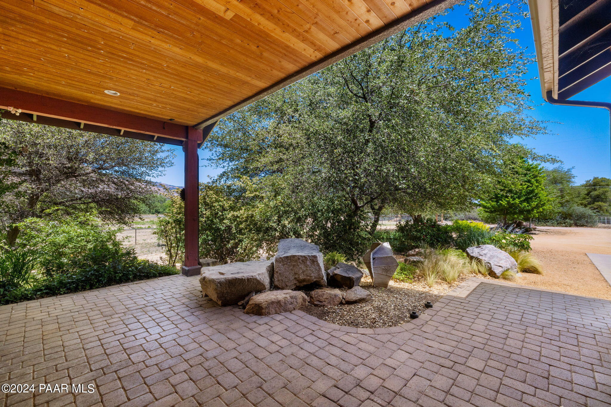 2661 W Noble Vista Drive