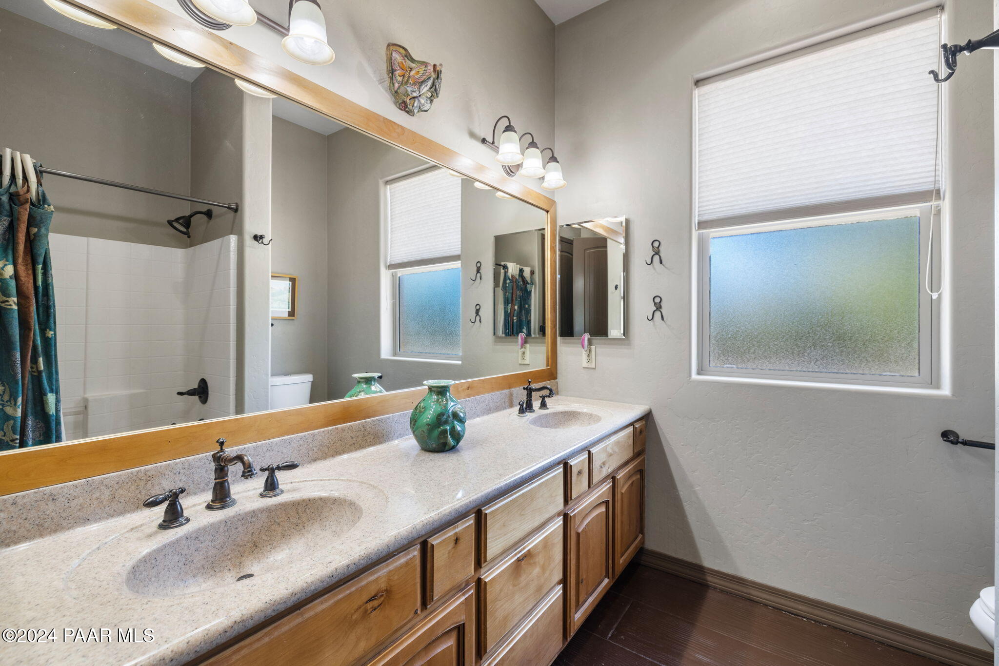 2661 W Noble Vista Drive