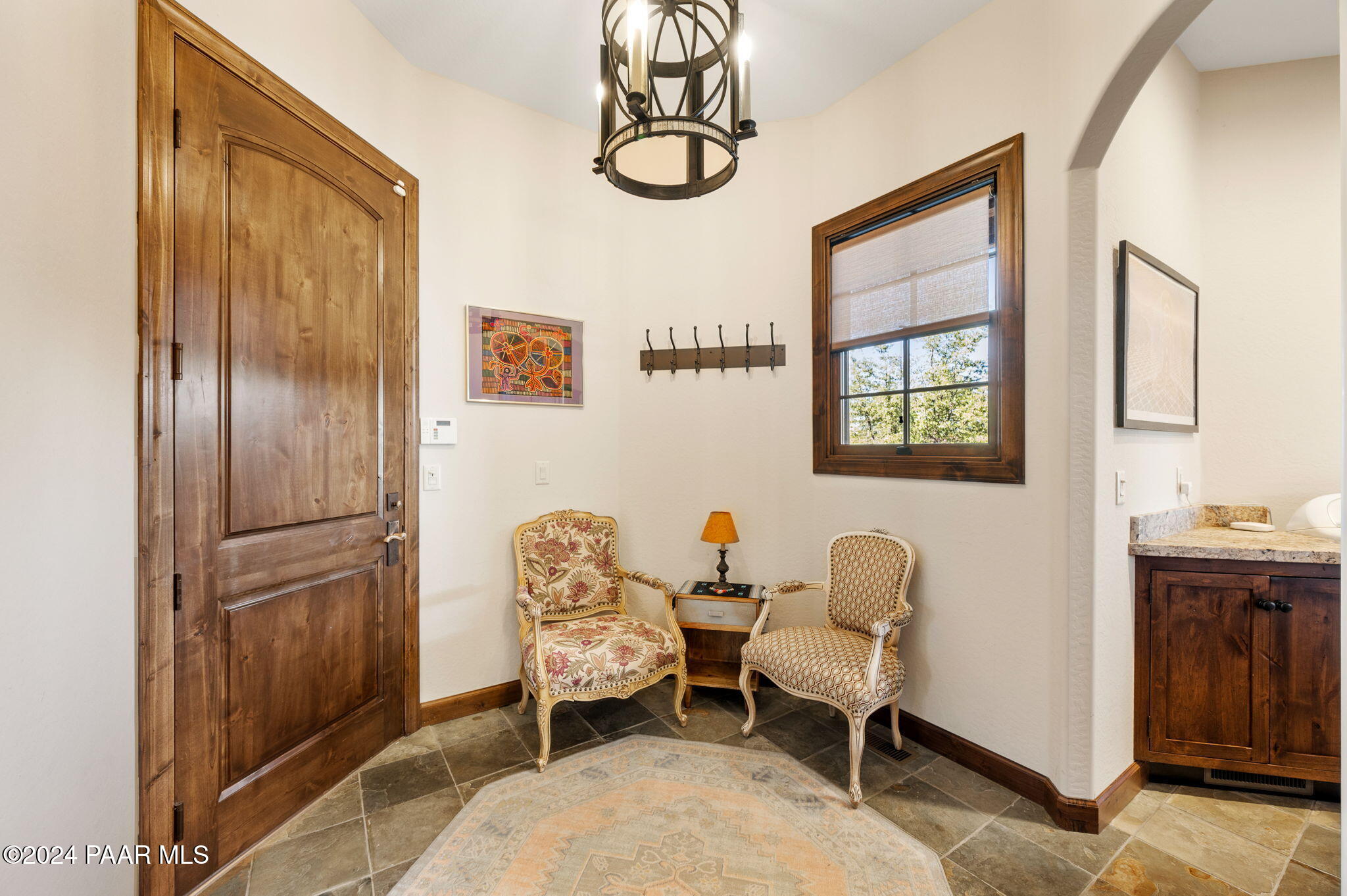 901 Ivy Glen